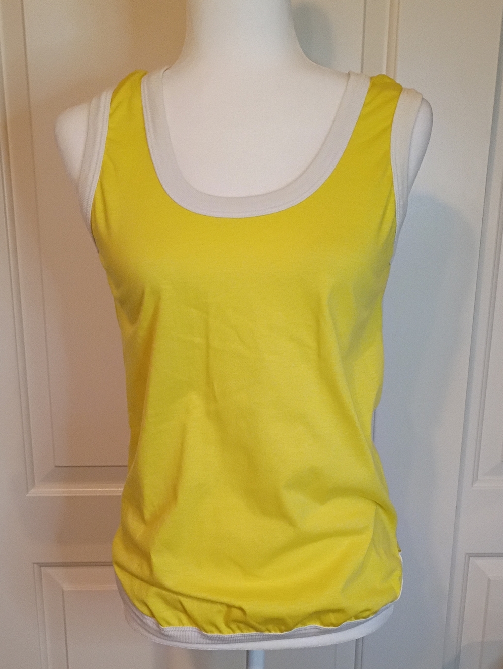 Sears Kings Road Yellow White Tank Top Size Small Vintage